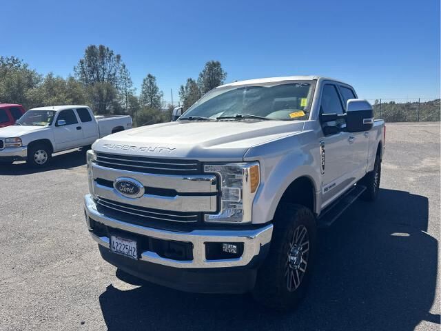2017 Ford F-250 Super Duty Lariat