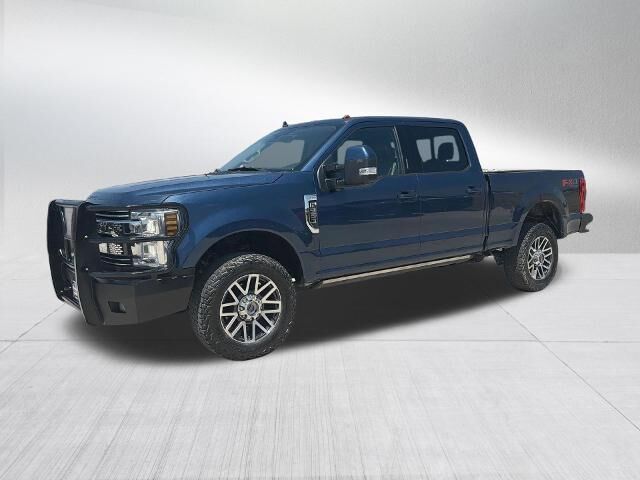 2019 Ford F-250 Super Duty Lariat — photo 1 of 26