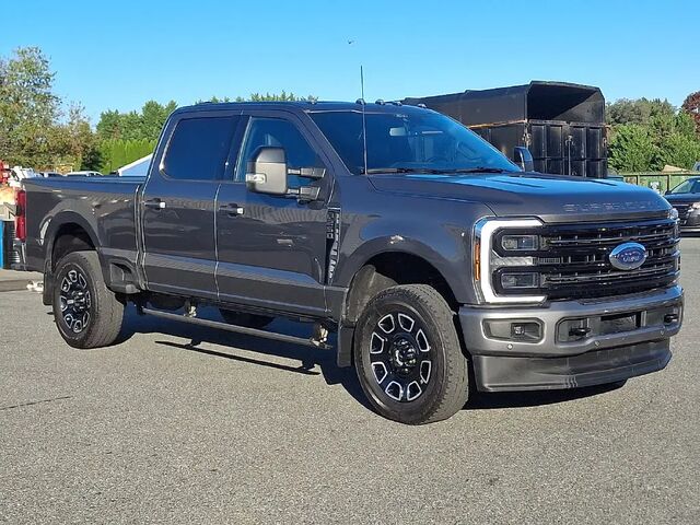 2025 Ford F-250 Super Duty Platinum