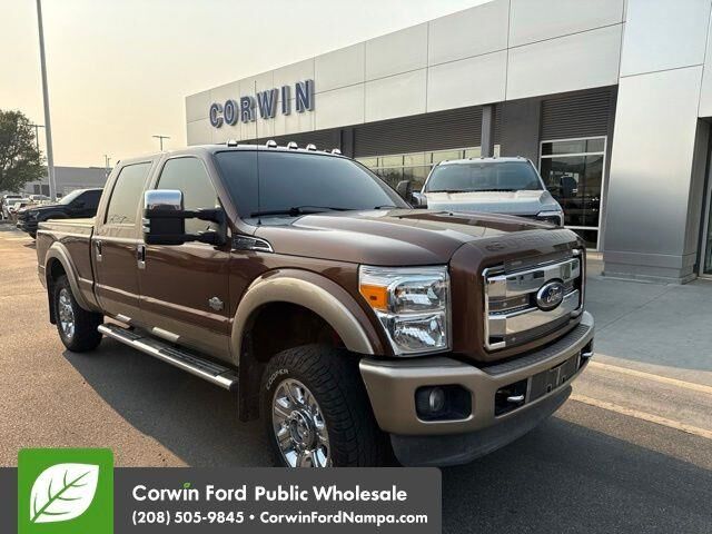 2012 Ford F-250 Super Duty Lariat — photo 1 of 26