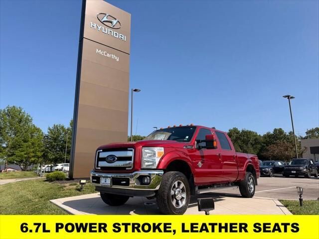 2015 Ford F-250 Super Duty Lariat — photo 1 of 39