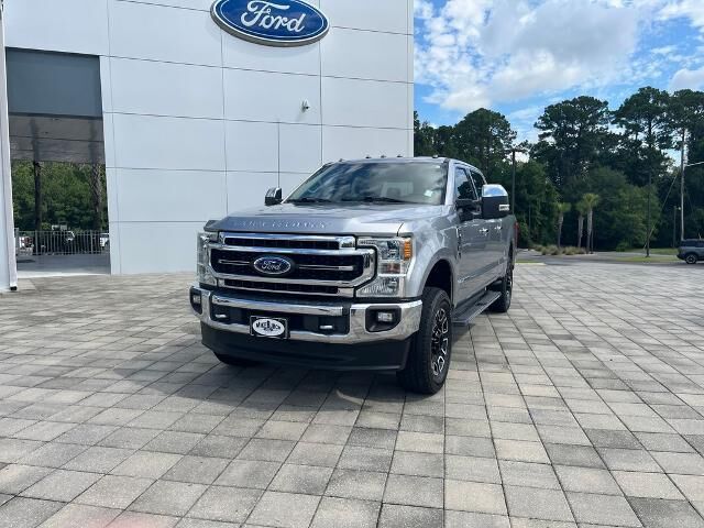 2020 Ford F-250 Super Duty Lariat — photo 1 of 24