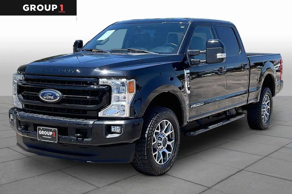 2022 Ford F-250 Super Duty Lariat — photo 1 of 13