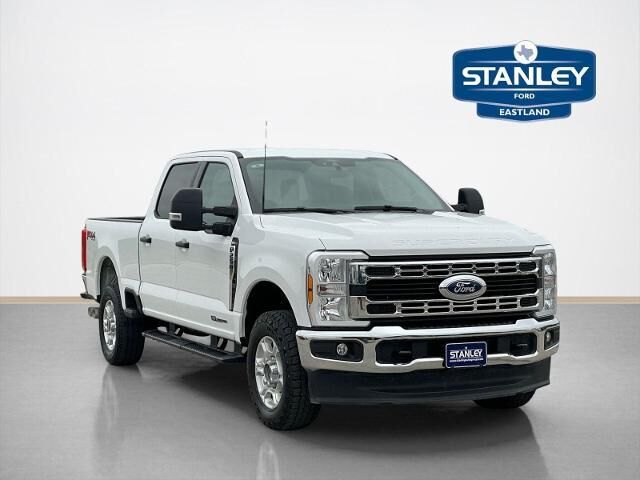 2025 Ford F-250 Super Duty XLT — photo 1 of 11