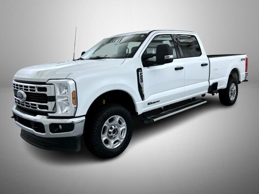 2025 Ford F-250 Super Duty XLT — photo 1 of 1