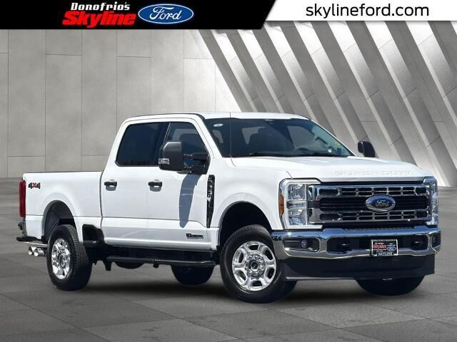 2025 Ford F-250 Super Duty XLT — photo 1 of 26