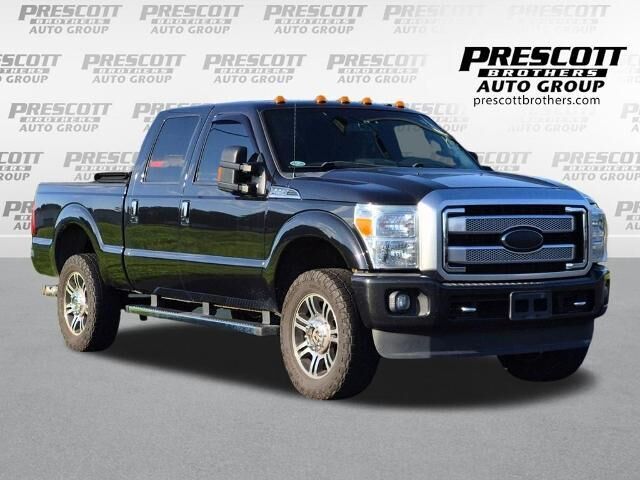 2015 Ford F-250 Super Duty Platinum — photo 1 of 24