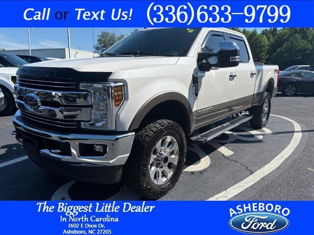 2019 Ford F-250 Super Duty Lariat — photo 1 of 13