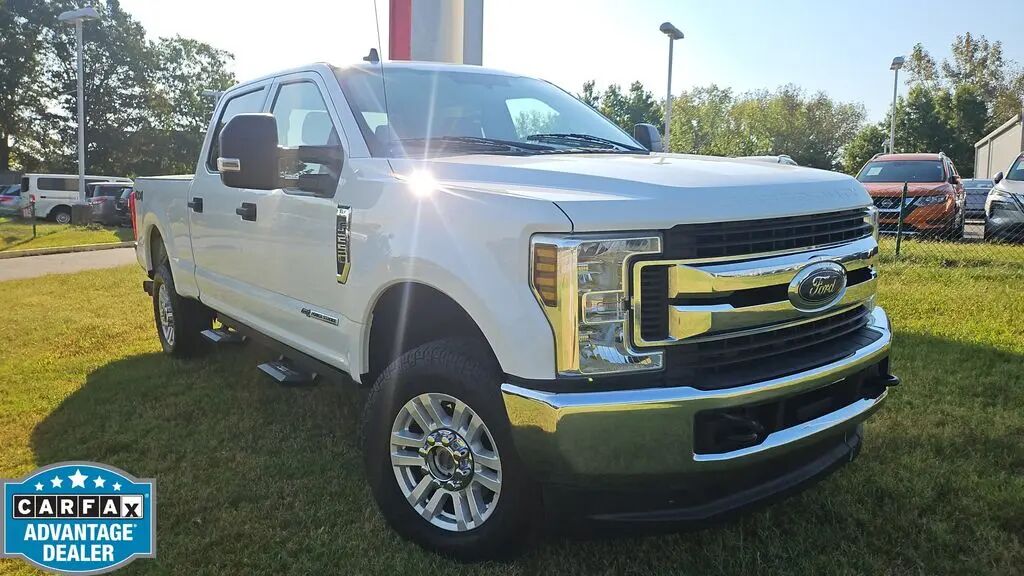 2019 Ford F-250 Super Duty XLT — photo 1 of 13