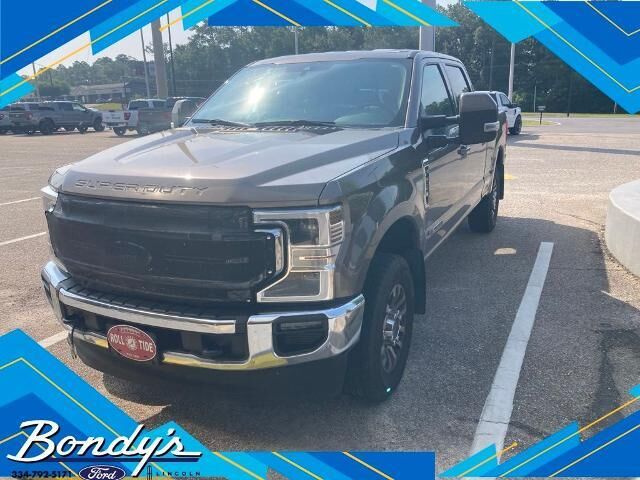 2020 Ford F-250 Super Duty Lariat — photo 1 of 26