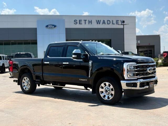 2023 Ford F-250 Super Duty King Ranch — photo 1 of 26