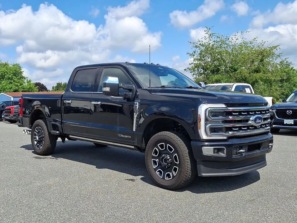 2024 Ford F-250 Super Duty Platinum — photo 1 of 14