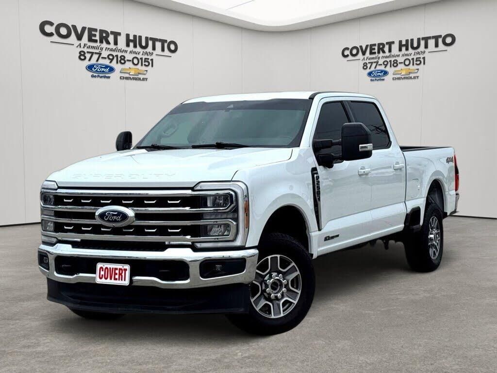 2024 Ford F-250 Super Duty Lariat — photo 1 of 3