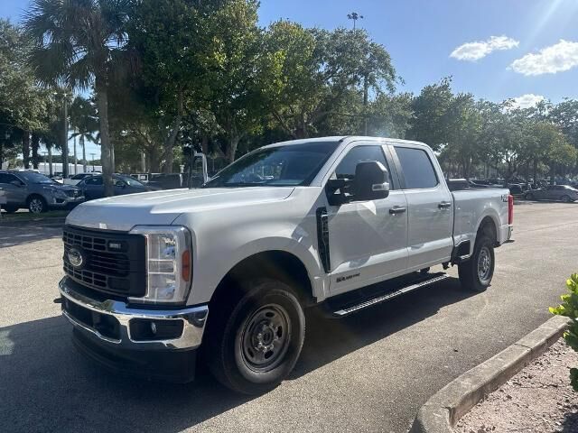 2024 Ford F-250 Super Duty XL — photo 1 of 18