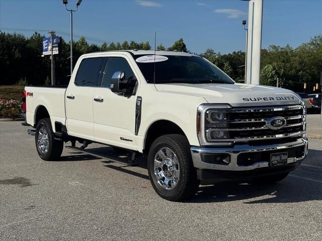 2025 Ford F-250 Super Duty King Ranch — photo 1 of 13