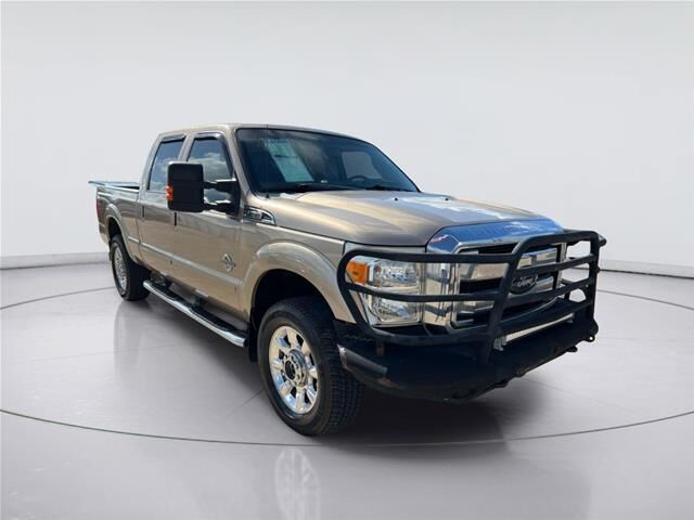 2014 Ford F-250 Super Duty Lariat — photo 1 of 27