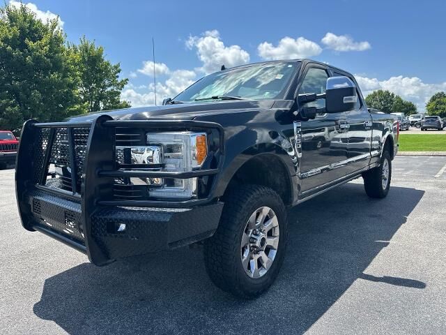 2019 Ford F-250 Super Duty King Ranch — photo 1 of 13