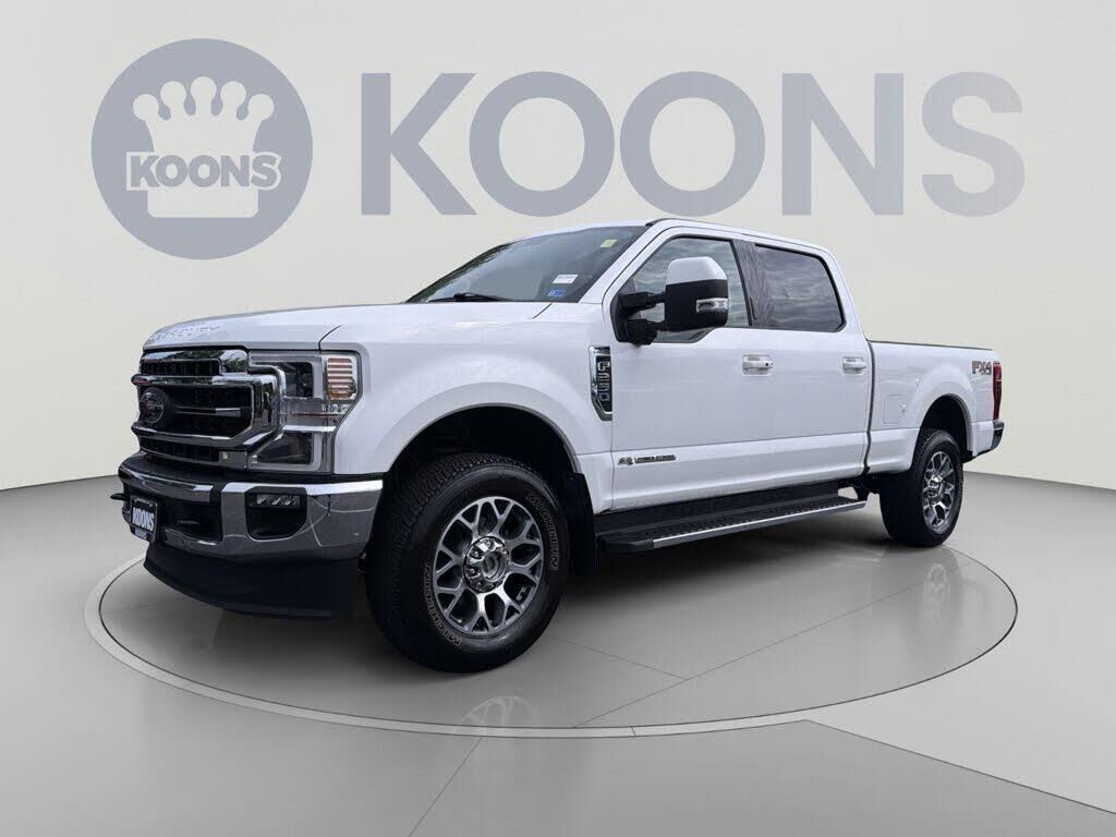2020 Ford F-250 Super Duty Lariat — photo 1 of 18