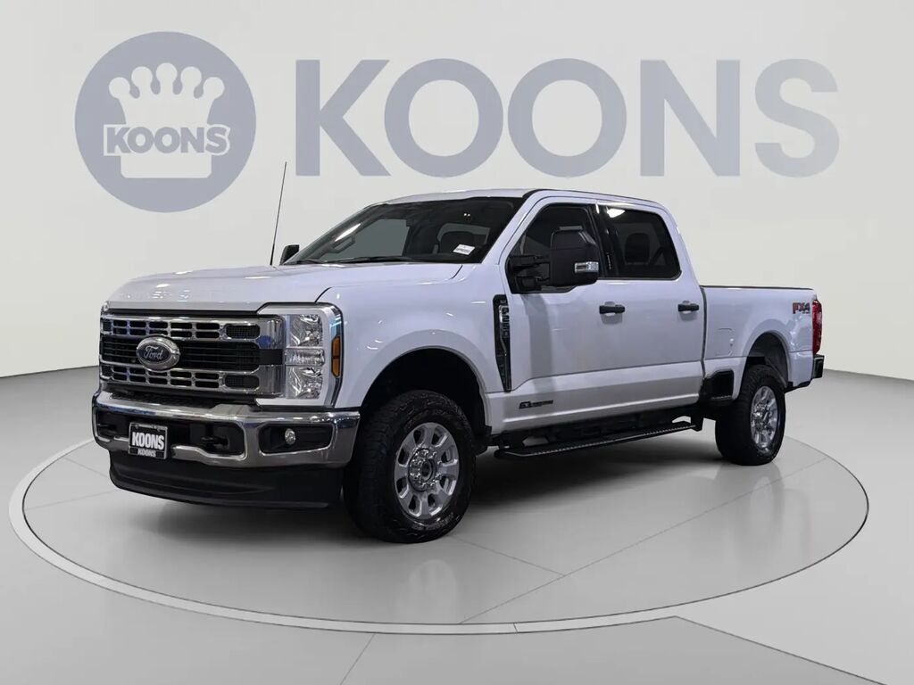 2024 Ford F-250 Super Duty XLT — photo 1 of 13