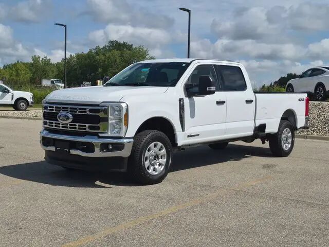 2024 Ford F-250 Super Duty XLT — photo 1 of 39