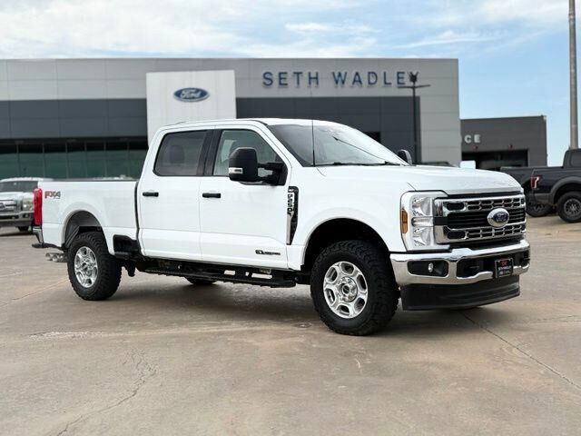 2025 Ford F-250 Super Duty XLT — photo 1 of 26
