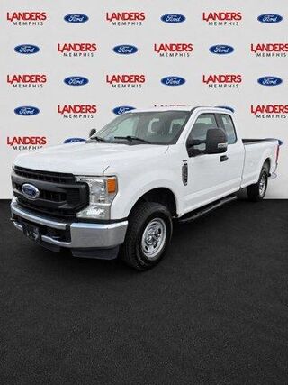 2020 Ford F-250 Super Duty Lariat — photo 1 of 26