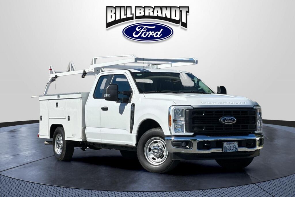 2024 Ford F-250 Super Duty XL — photo 1 of 39