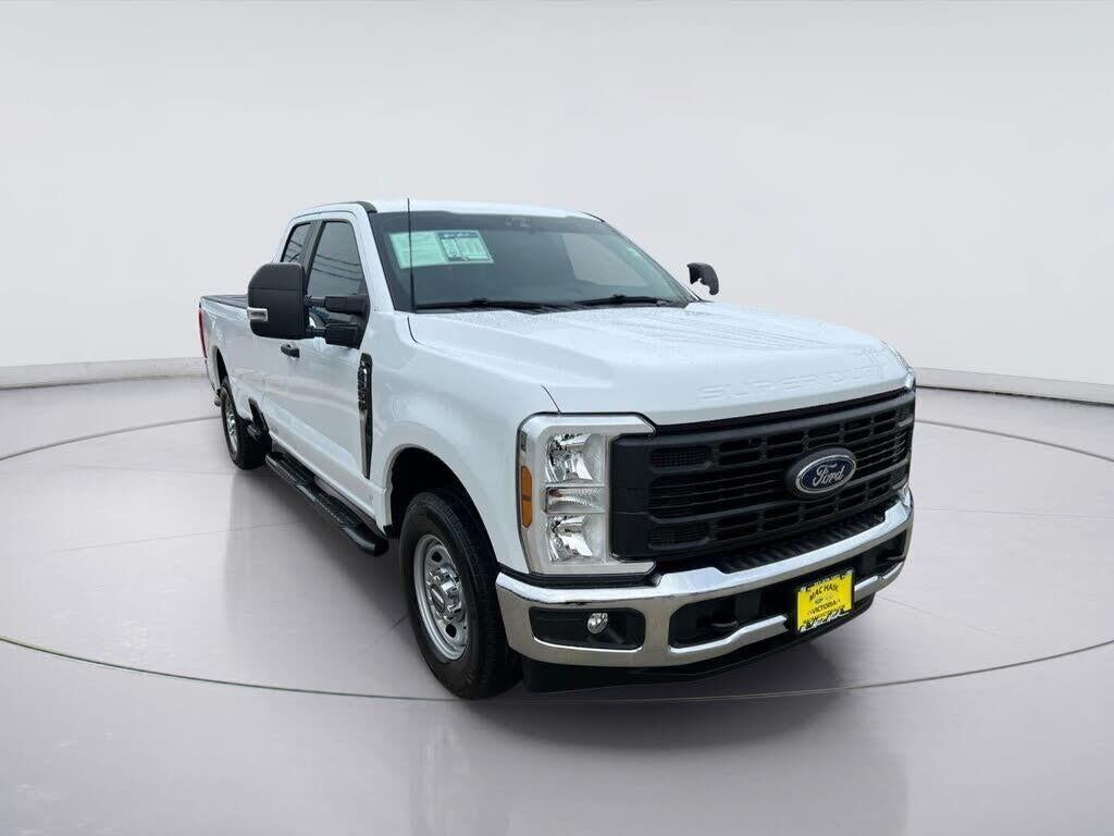 2024 Ford F-250 Super Duty XL — photo 1 of 2