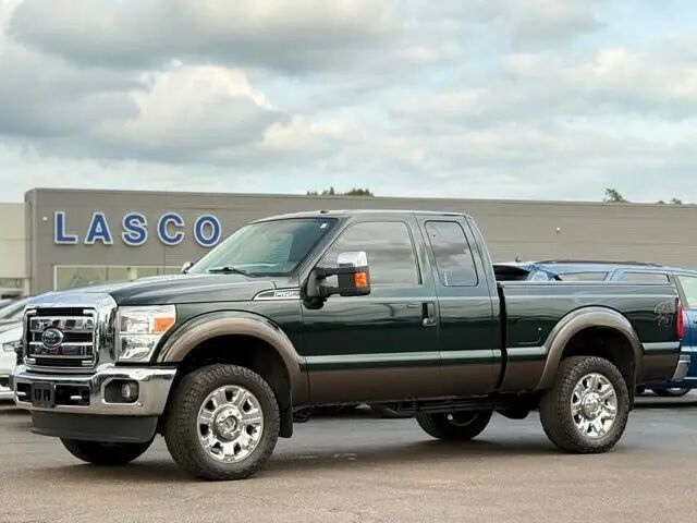 2015 Ford F-250 Super Duty Lariat — photo 1 of 13