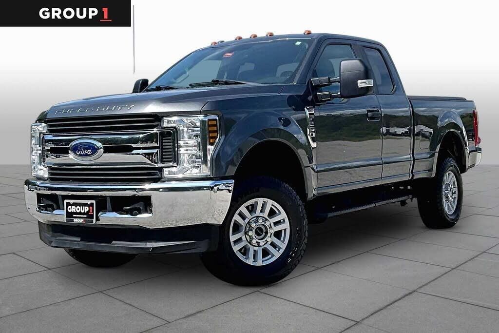 2019 Ford F-250 Super Duty XL — photo 1 of 1