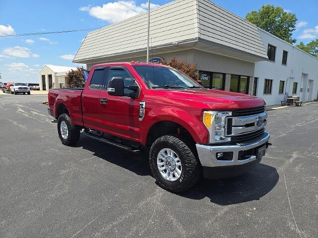 2017 Ford F-250 Super Duty XLT