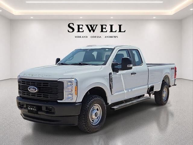 2023 Ford F-250 Super Duty XL — photo 1 of 26