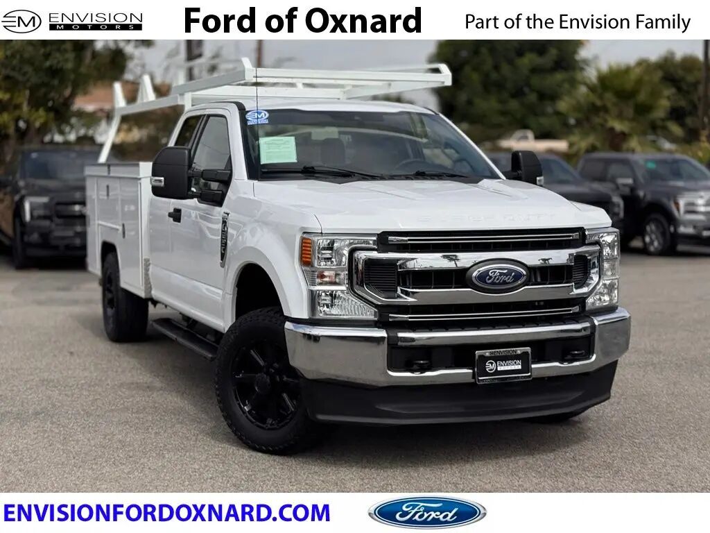 2022 Ford F-250 Super Duty XLT — photo 1 of 42