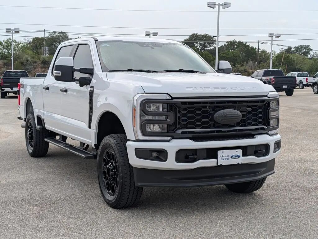 2024 Ford F-250 Super Duty XL — photo 1 of 13