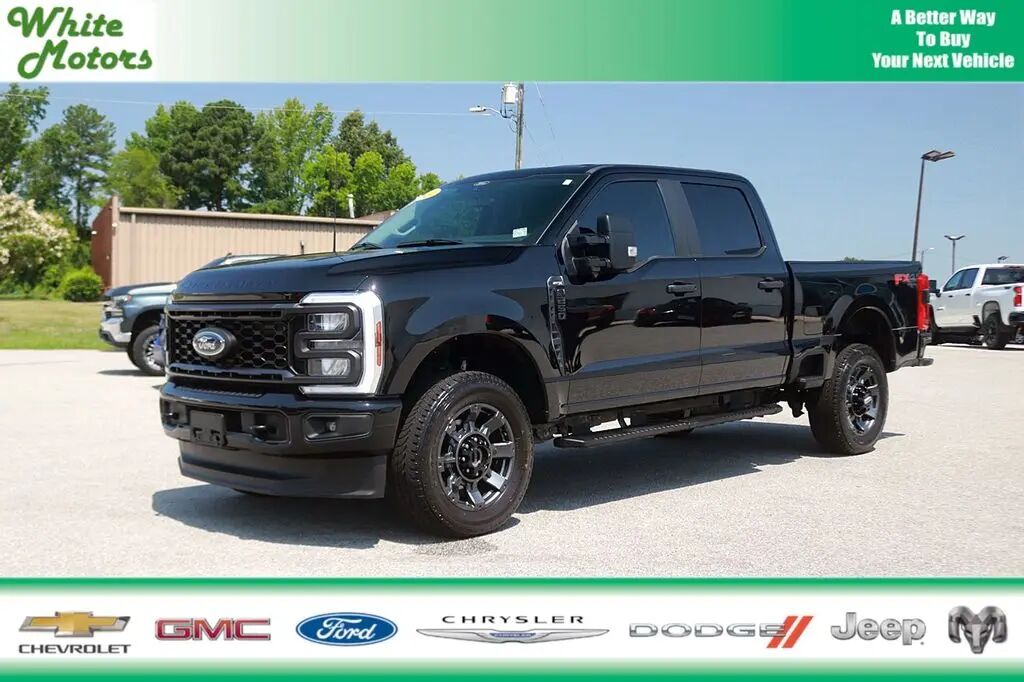 2024 Ford F-250 Super Duty XL — photo 1 of 13