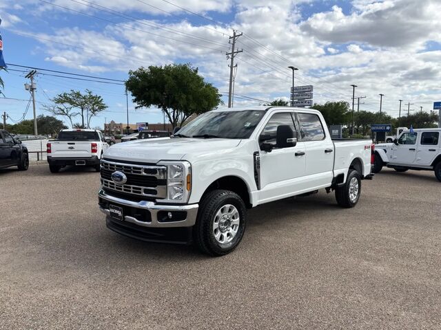 2024 Ford F-250 Super Duty XLT