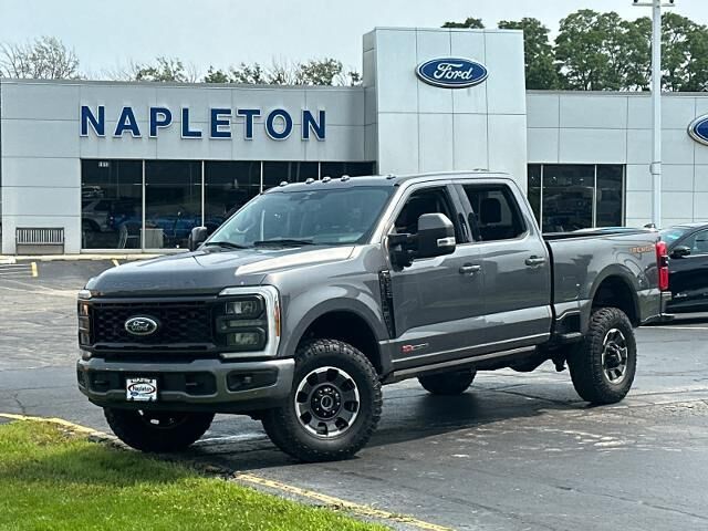 2023 Ford F-250 Super Duty Lariat — photo 1 of 39