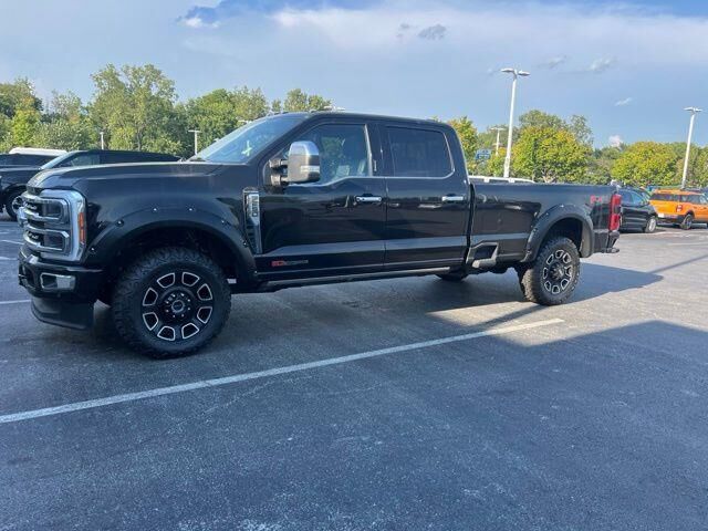 2023 Ford F-250 Super Duty Limited — photo 1 of 26