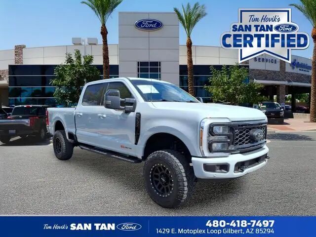 2025 Ford F-250 Super Duty Lariat — photo 1 of 25