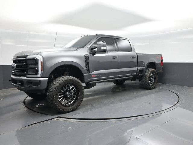 2025 Ford F-250 Super Duty Platinum
