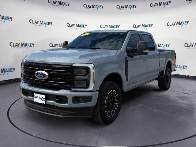 2026 Ford F-250 Super Duty Platinum