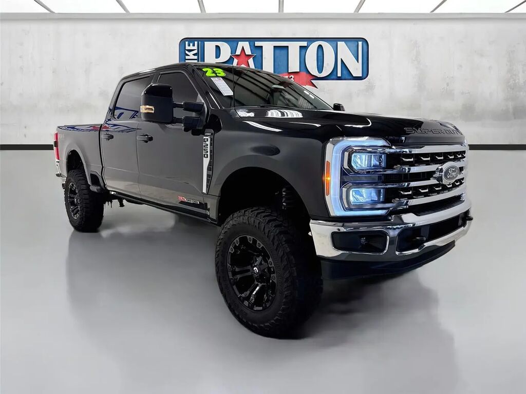 2023 Ford F-250 Super Duty Lariat — photo 1 of 22