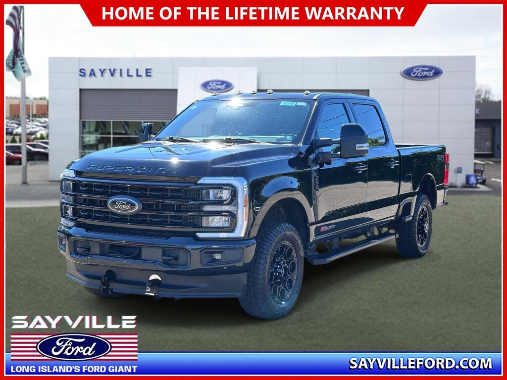 2024 Ford F-250 Super Duty Lariat — photo 1 of 13