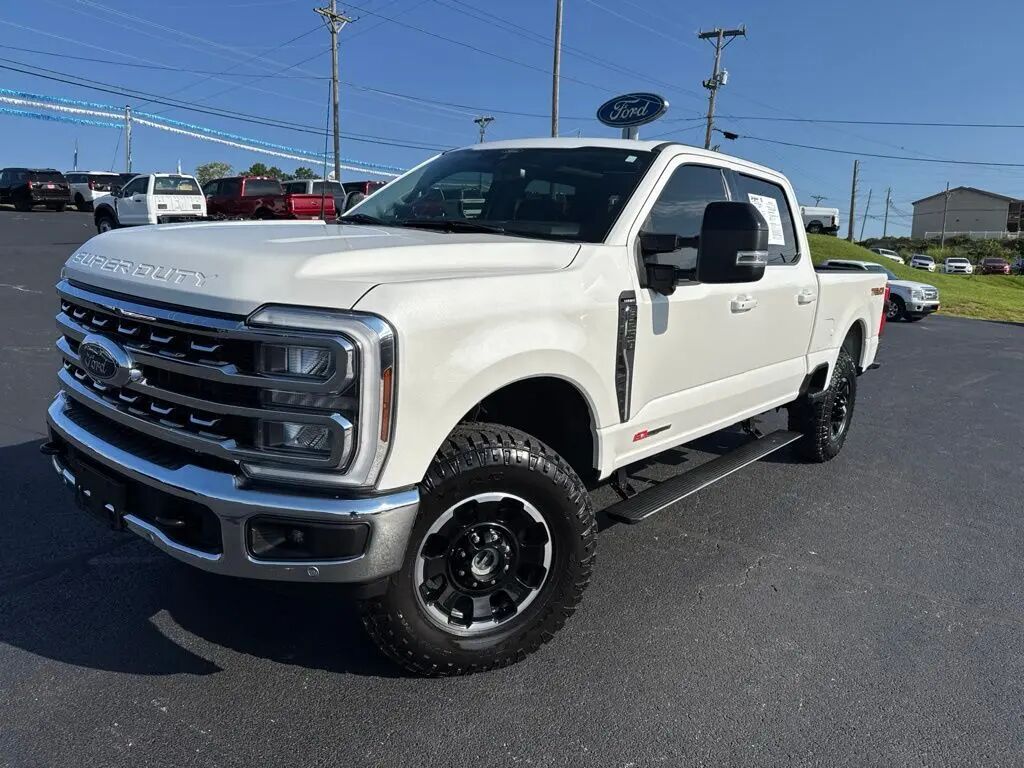 2024 Ford F-250 Super Duty Lariat — photo 1 of 13