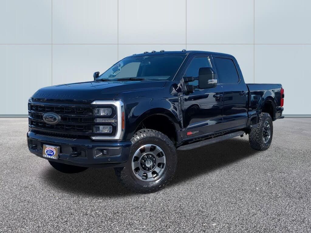 2024 Ford F-250 Super Duty Lariat — photo 1 of 1