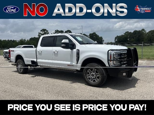2023 Ford F-250 Super Duty Lariat — photo 1 of 5