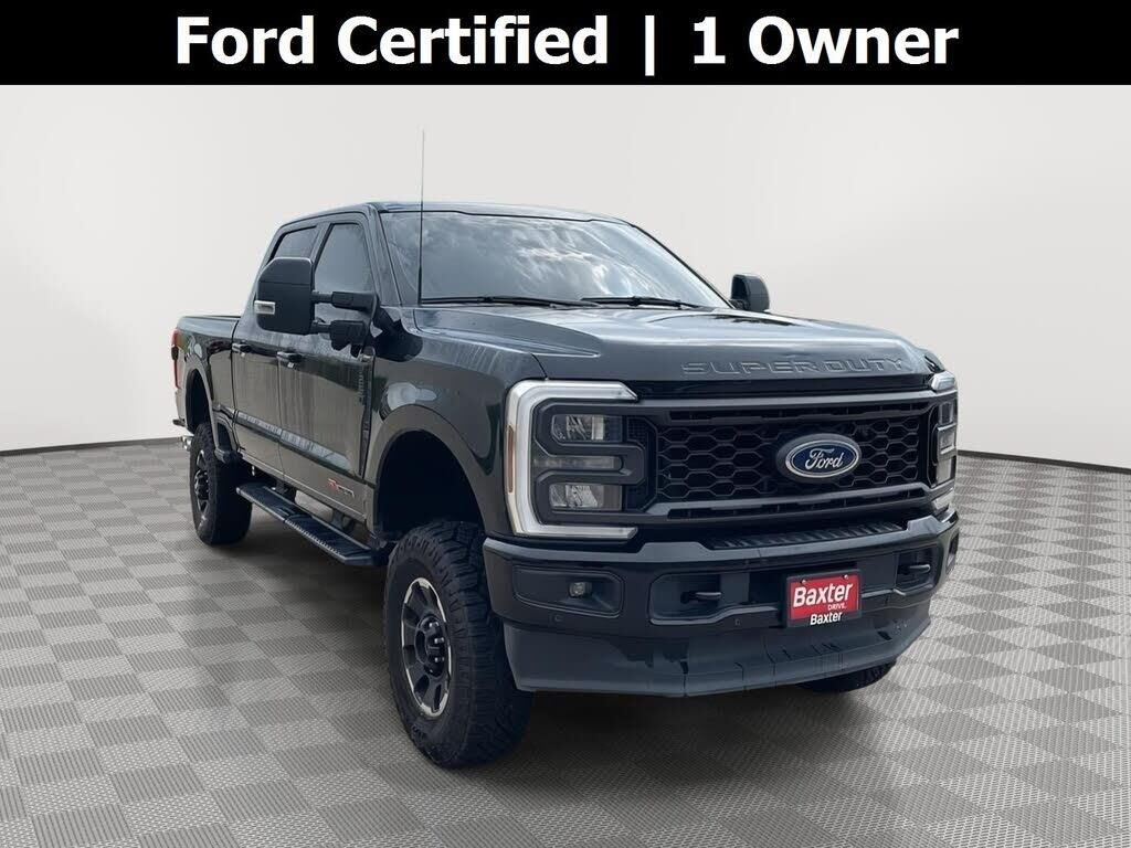 2024 Ford F-250 Super Duty Lariat — photo 1 of 1