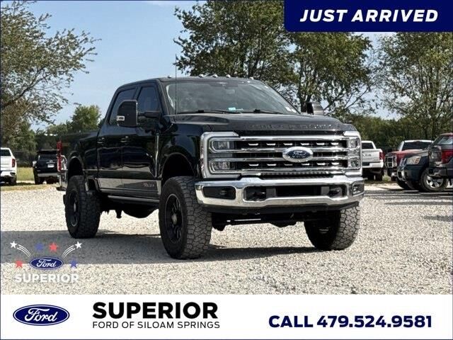 2024 Ford F-250 Super Duty Lariat — photo 1 of 14