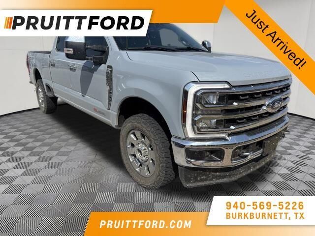 2024 Ford F-250 Super Duty King Ranch — photo 1 of 13