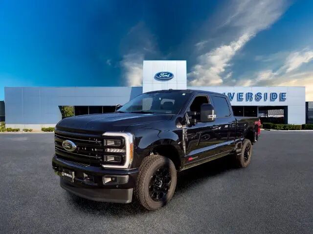 2025 Ford F-250 Super Duty Platinum